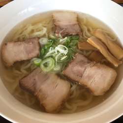 会津山塩ラーメン　750円