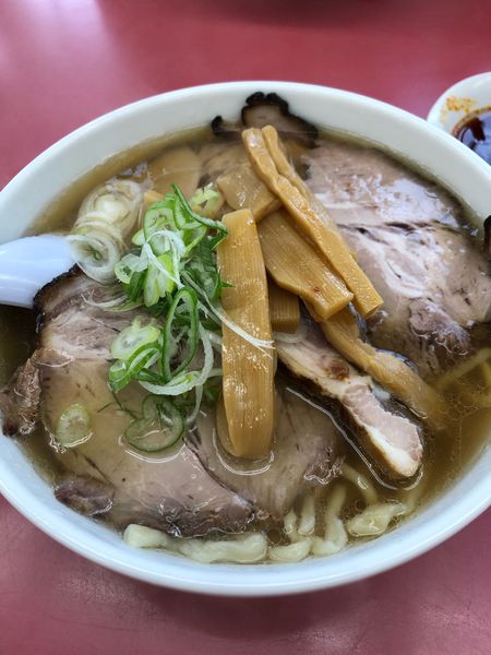 「チャーシュー麺+餃子3個」@一品香 今宮店の写真