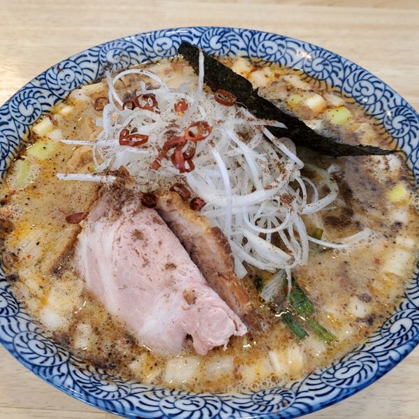 「【期間限定】酸辛担麺（辛味酸味増し）」@中華そば専門 とんちぼの写真