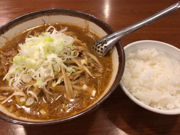 「濃厚味噌ラーメンとライス」@横浜らーめん 田村家 足利店の写真