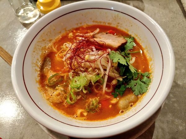 「期間限定 トムヤムクンラーメン」@我2桜ラーメンの写真