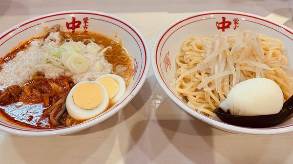 「冷し五目味噌タンメン（￥880）他」@蒙古タンメン 中本 御徒町店の写真