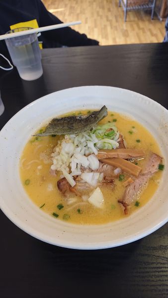 「濃厚塩チャーシュー(細麺)」@麺屋 くろまるの写真