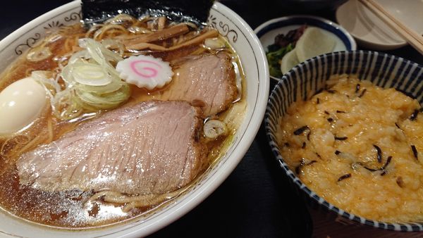 「味玉中華そば+特製卵かけご飯」@中華そば 勝本の写真