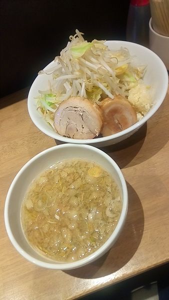 「つけ麺（小、ヤサイ・ニンニク）８００円」@トランキーロ！の写真