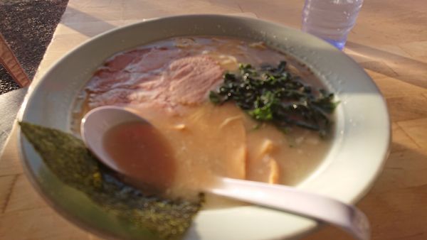 「らーめん  バリカタ」@◯つばき食堂の写真