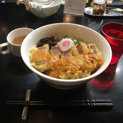 まぜそば専門 闘牛脂の画像