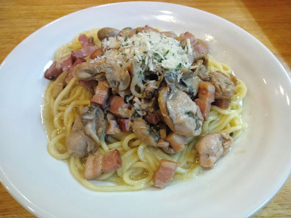 「【限定】カキとキノコのまぜそば ￥880」@寿製麺よしかわ 坂戸店の写真