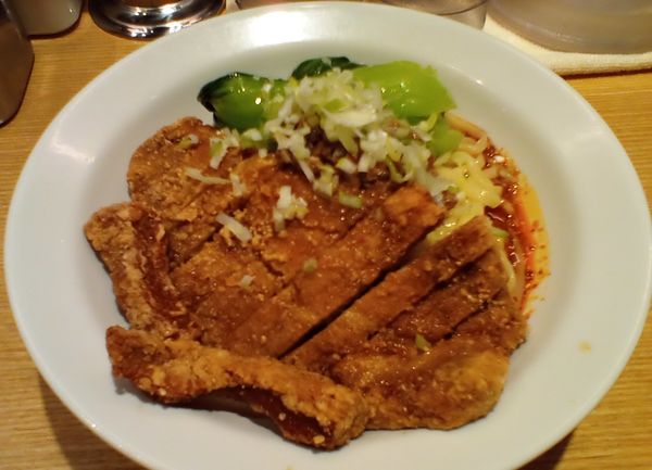 「排骨汁なし担担麺」@排骨担々 五ノ井の写真