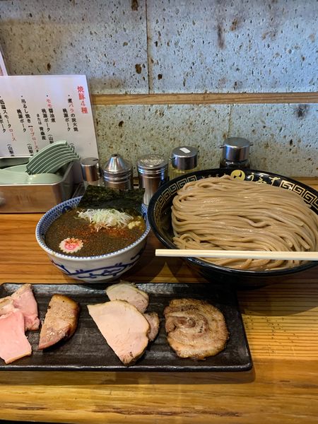 「チャーシューつけ麺特盛、味玉、海苔」@中華蕎麦うゑずの写真