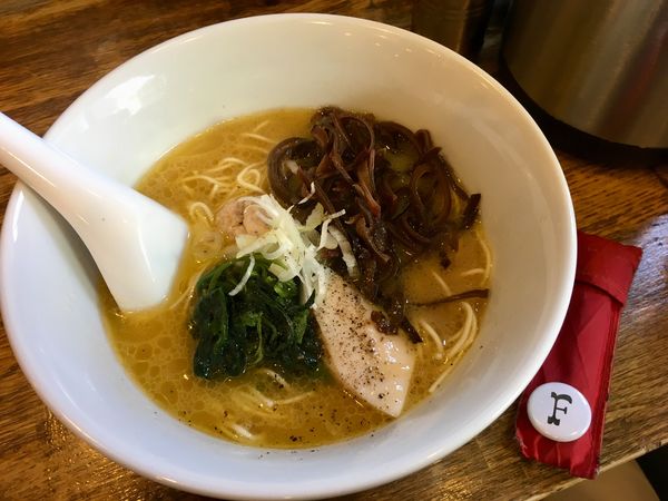 「水炊き醤油らーめん」@麺屋すみすの写真