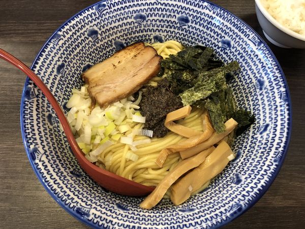「トリュフタレソバ  ¥１０００」@究極の北京飯・らーめん 半熟堂の写真
