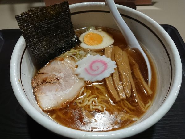 「正油そば650円→500円(ｵｰﾌﾟﾝｻｰﾋﾞｽ)」@煮干し支那そば 正の写真