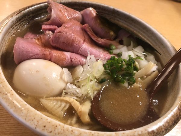 「肉そば(濃厚中華そば)」@麺通 伊武記の写真