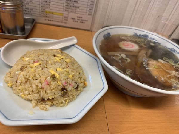「半チャーハン・ラーメン」@平和軒の写真