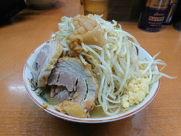 「小らーめん 780円(野菜、あぶら、ニンニク)」@ラーメン豚山 大塚店の写真