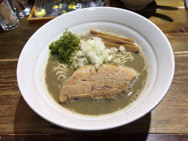「濃厚煮干」@ラーメン屋ジョンの写真