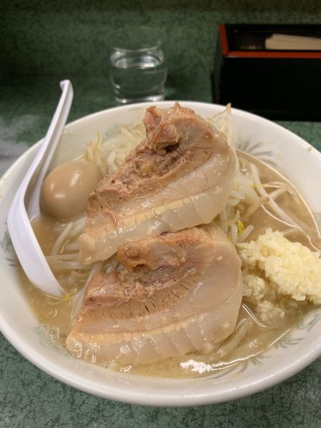 「小　味玉」@ラーメン二郎 新宿小滝橋通り店の写真