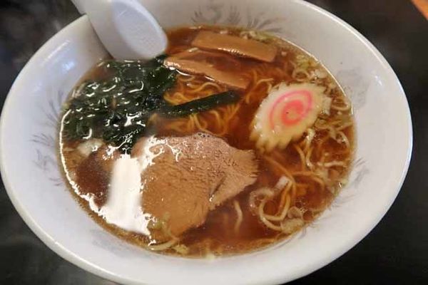 「ラーメン　500円」@大釜 本店の写真