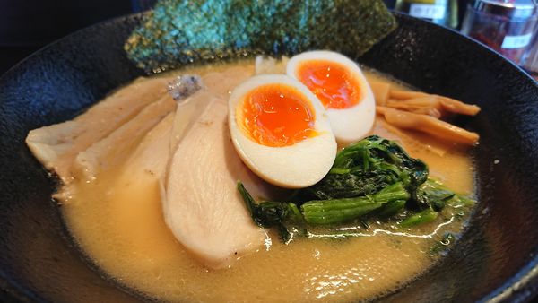 「特製濃厚醤油らーめん」@優勝軒 熊谷総本店の写真