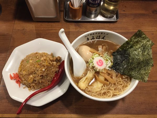 「特製中華そば＋半ちゃーはん」@江戸前煮干し中華そば きみはん 総本店の写真