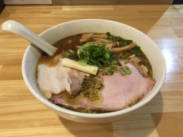 「生ビール → らーめん 味噌 大盛」@川の先の上の写真