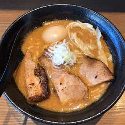 味玉味噌らーめん(850円)