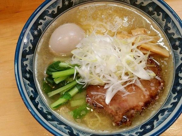 「らーめん（塩）＋味玉」@ラーメン Sorenariの写真