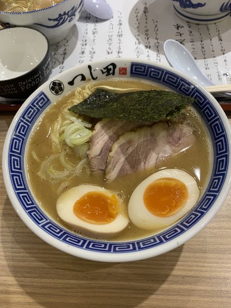 「濃厚特製らーめん」@つじ田 ららぽーと富士見店の写真