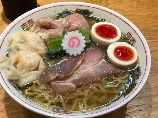 「山椒全部入りワンタン麺　中盛」@キング製麺の写真