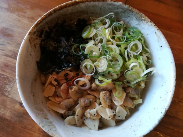 「あさりバターまぜそば」@二郎系ラーメン 麺屋 春爛漫の写真