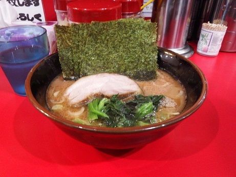 「半らーめん」@らーめん 谷瀬家 新橋店の写真