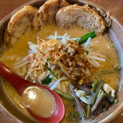 信州味噌味噌漬け炙りチャーシュー麺¥1,080