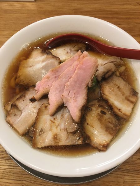 「肉そば(醤油)1,470円」@麺や 七彩 八丁堀店の写真