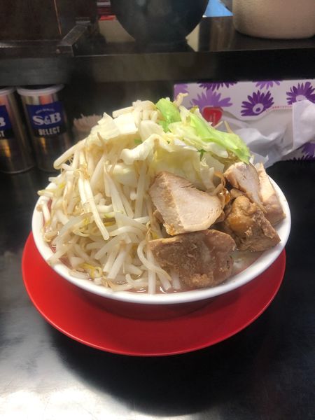 「ゴリラー麺（300g、野菜半増し）」@ラッキー食堂 まとやの写真