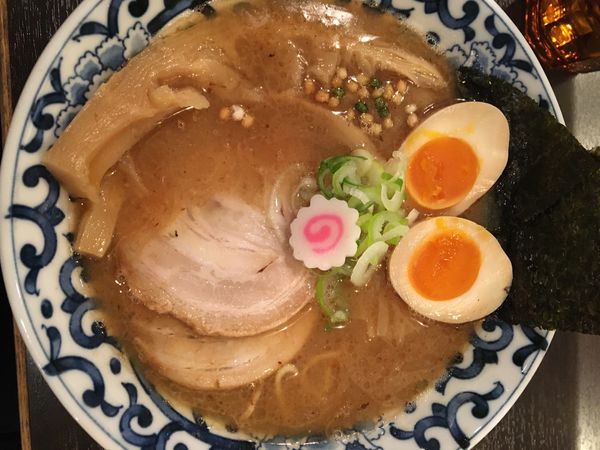 「濃厚東京駅らー麺」@東京駅 斑鳩の写真