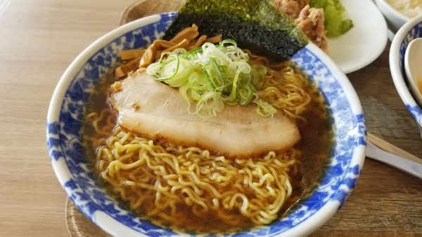 「煮干醤油ラーメン　大盛」@凌駕IDEA イオンモール松本店の写真