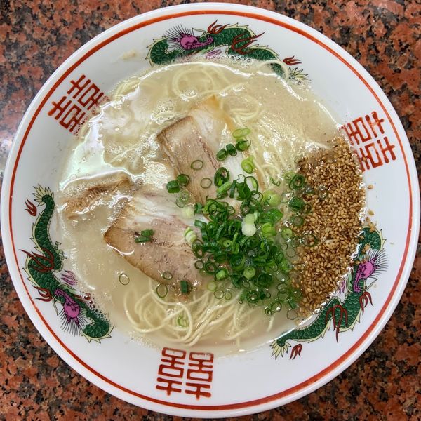 「ラーメン (550円)」@らーめん鎮の写真