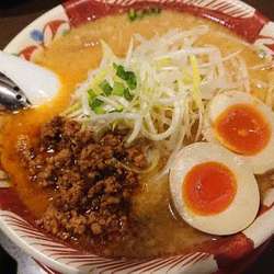 赤みそ家らーめん