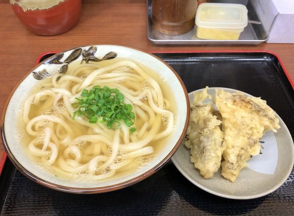 「あつあつ (中) ¥450円 ・舞茸天¥150」@讃岐うどん いわいの写真