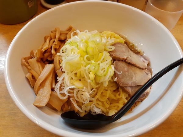 「塩油そば、ダブル」@味の天徳 柿生店の写真