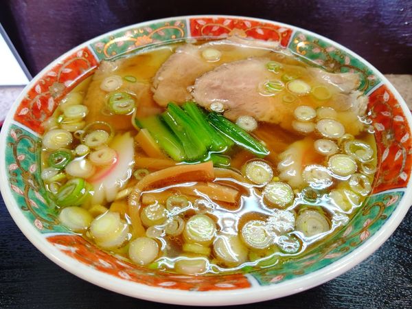 「醤油チャーシュー支那そば(並盛・130g)900円」@支那そば専門店 見晴亭 藤岡店の写真
