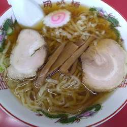 ラーメン 650円 餃子5ケ450円