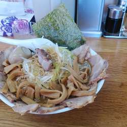 チャーシュー麵（醤油）中盛、メンマトッピング