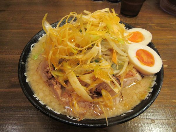 「チャンピオン味噌ラーメン（９９０円）」@味噌のジョーの写真