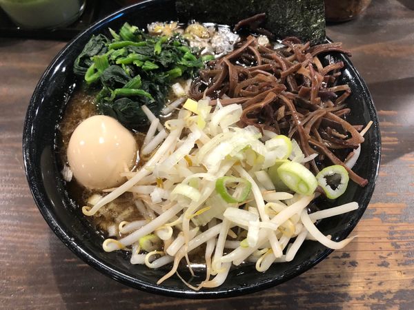 「特製　　マー油」@家系ラーメン クックらの写真