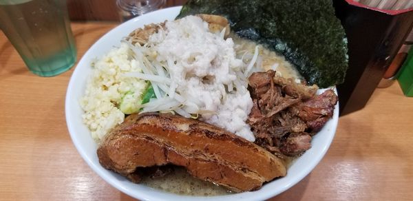 「忍者らーめん1130円　麺少なめ」@らーめん忍者の写真
