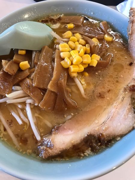 「味噌ラーメン650円+チャーシュー1枚150円税込」@サッポロラーメン羆 由良店の写真