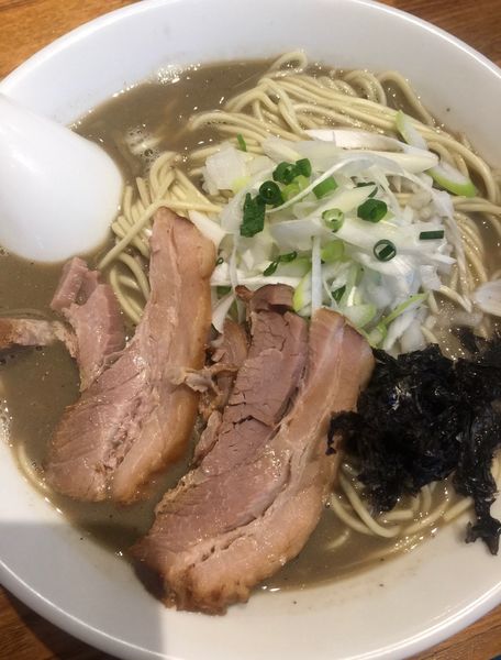 「濃厚煮干しそば」@中村屋総本山の写真