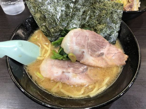 「らーめん+チャーシュー丼 (880円)」@らーめん家 せんだい 鶴ヶ峰本店の写真